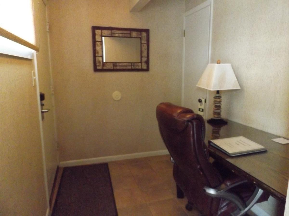 אוגדנסבורג Windjammer Lodge מראה חיצוני תמונה