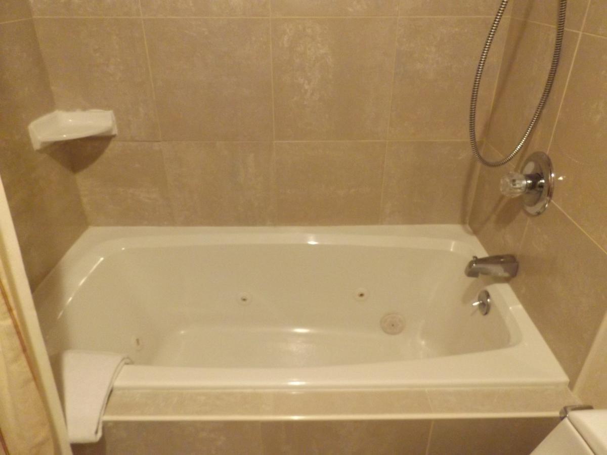 אוגדנסבורג Windjammer Lodge מראה חיצוני תמונה